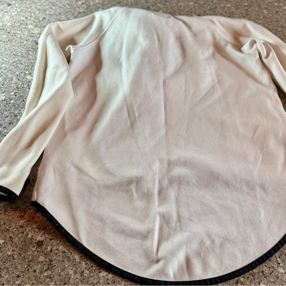 Nike Sportswear Tech Fleece Women's Full Zip Cape Hoodie - Size S - White - Picture 14 of 16